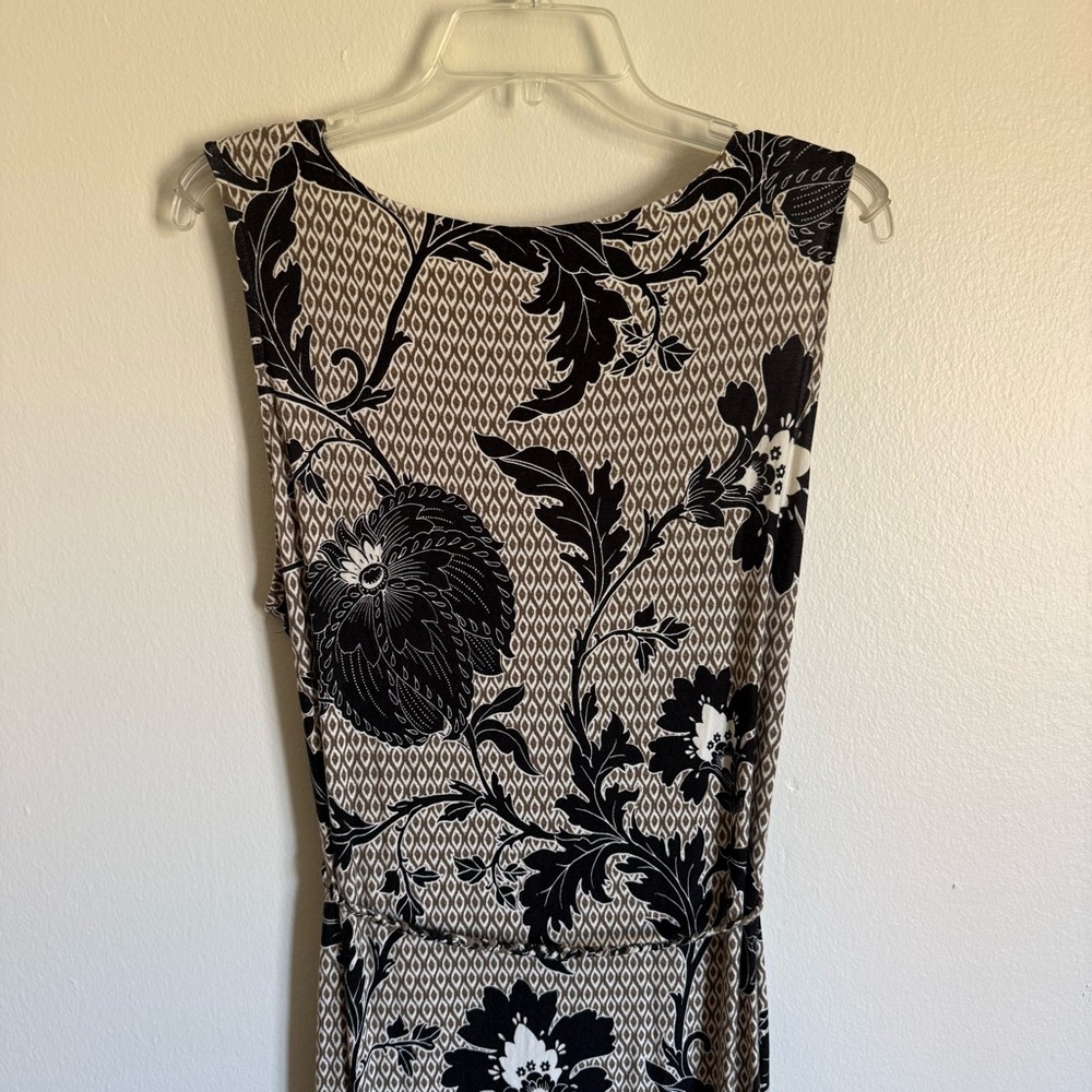 Chico's Sleeveless Maxi Dress Neutral Geometric Floral Print Tie Waist Size XL - Picture 7 of 10
